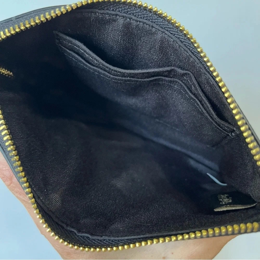 Coach Black Leather Corner Zip Wristlet NWT